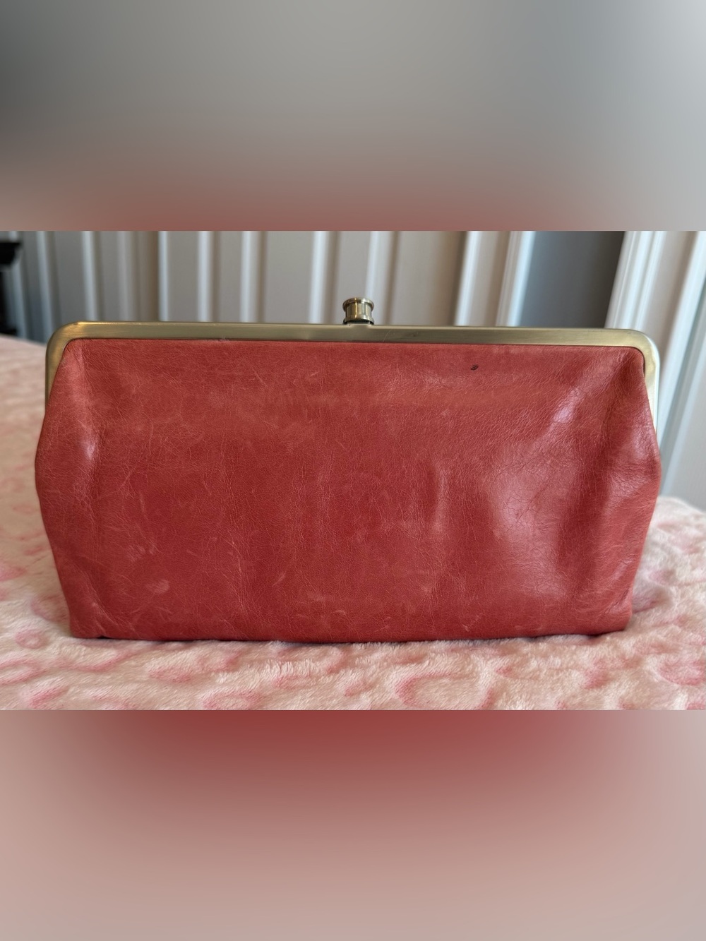 HOBO Lauren Coral Pink Leather
Clutch Double Frame Women’s - Picture 2 of 8